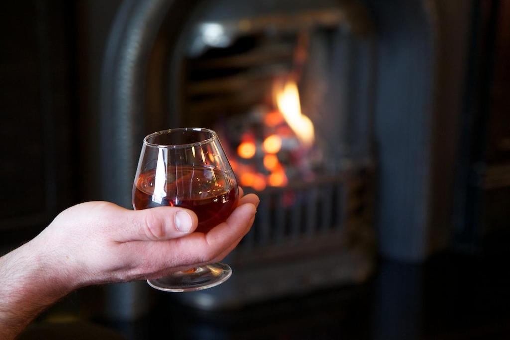 Tully'S Hotel Castlerea Bagian luar foto